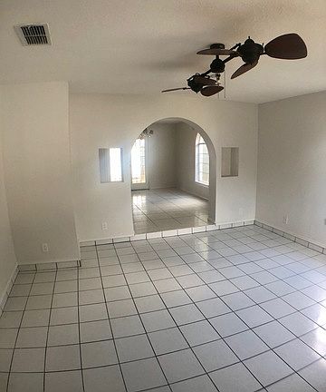 3rd image of 4102 Morelia Ave