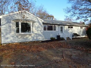 35 Clark Dr, Howell, NJ 07731