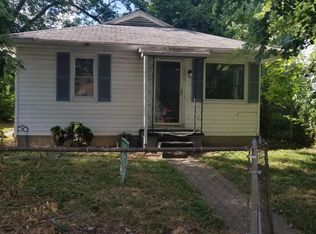 708 Ridgeway Ave, Evansville, IN 47713