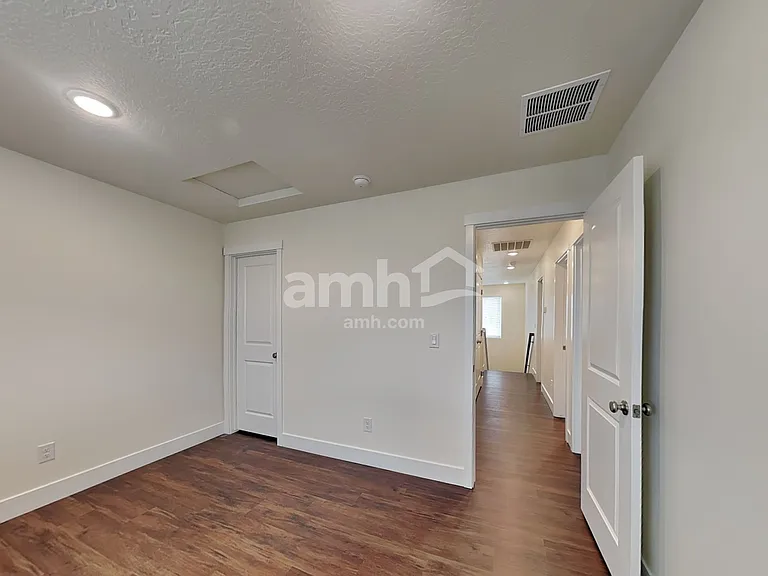 3112 N Vigo Ave — Photo 19