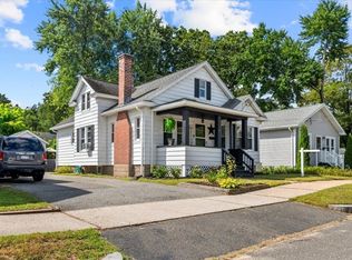 7 Turner St, Springfield, MA 01108