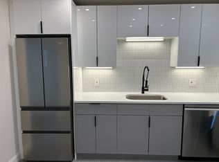 787 Admiral St #1, Providence, RI 02908