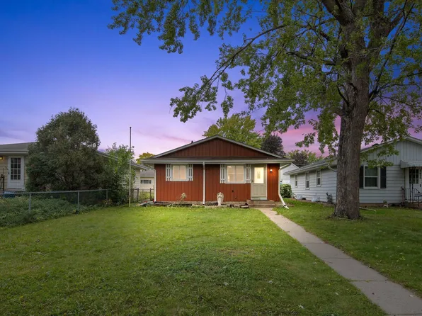 1626 Pacific St, Saint Paul, MN 55106