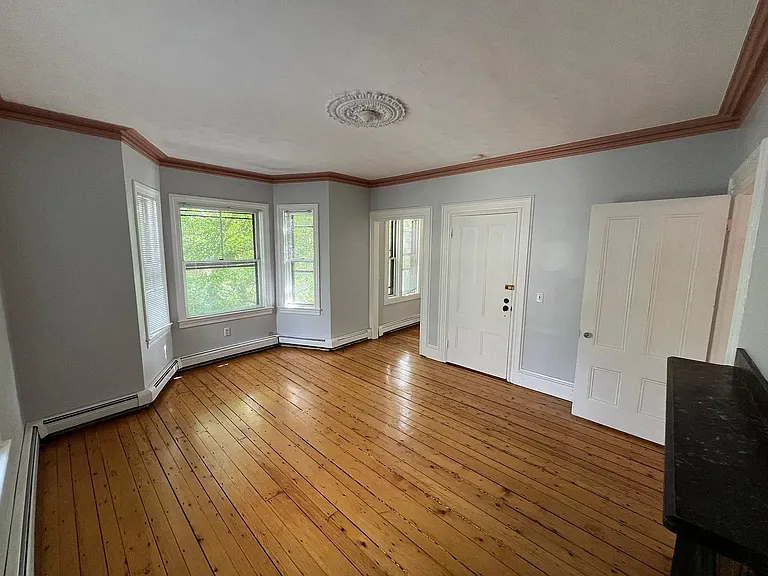 75 Wood St #1 — Photo 4