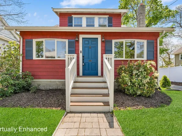 18 Fales Rd, Dedham, MA 02026