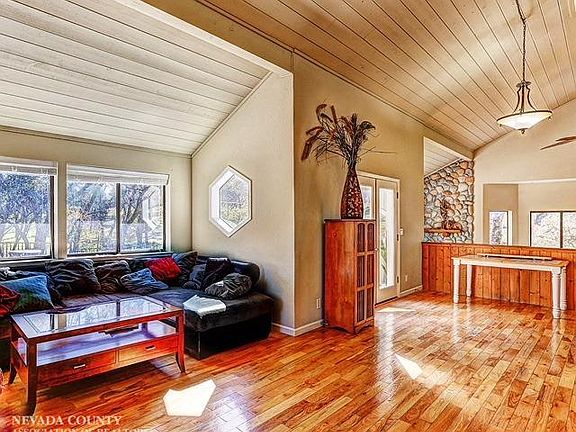 5th image of 13770 Bell Brook Dr