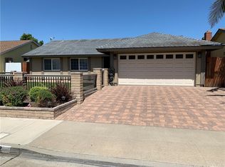 17242 Blue Fox Cir, Huntington Beach, CA 92647