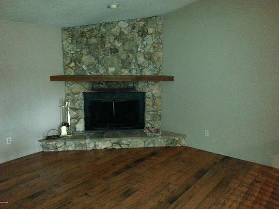 2nd image of 5 Sandpiper Ln