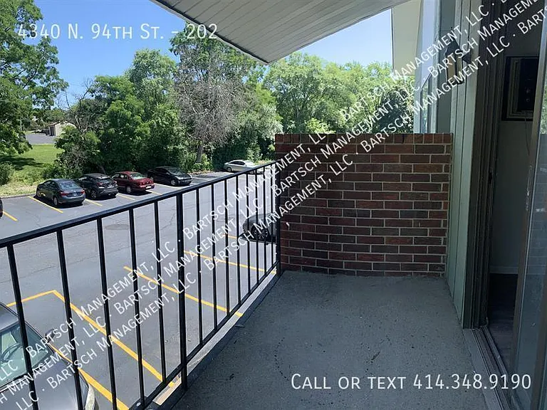 4340 N 94th St #202 — Photo 6