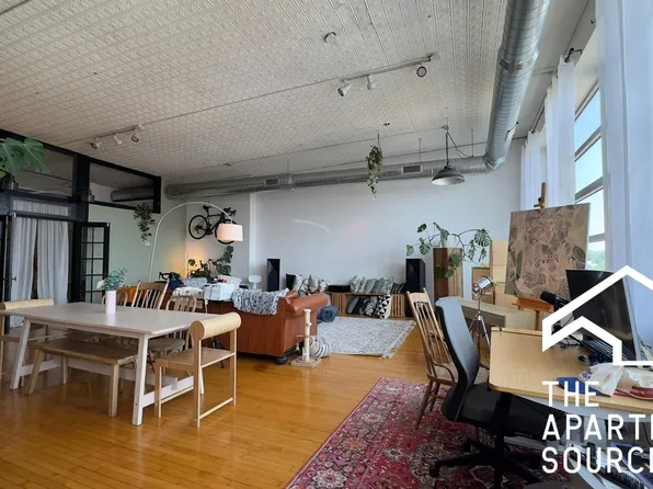 2412 W North Ave, Chicago, IL