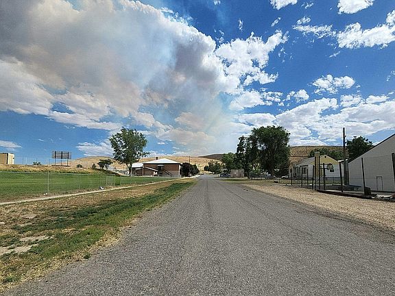 4th image of 475 3rd St E