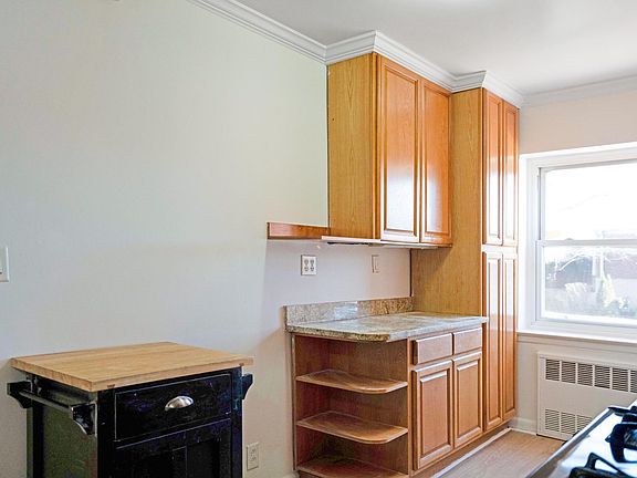5th image of 5306 208th St #1
