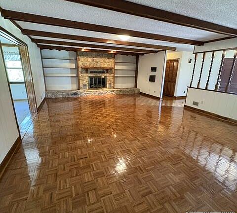 5th image of 95 Turner Ashby Ct