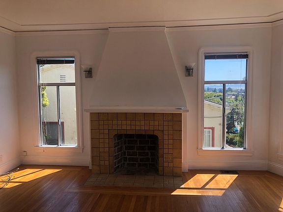2nd image of 337 Berkeley Park Blvd