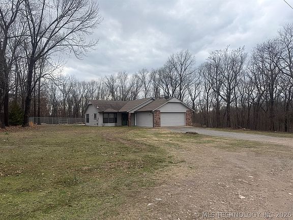 2nd image of 19865 E 769th Rd