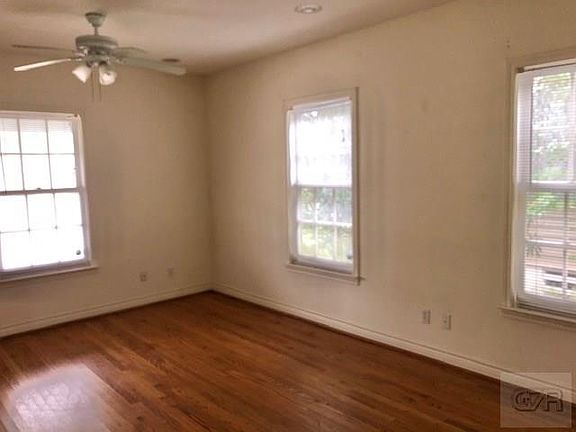 5th image of 1511 Church St