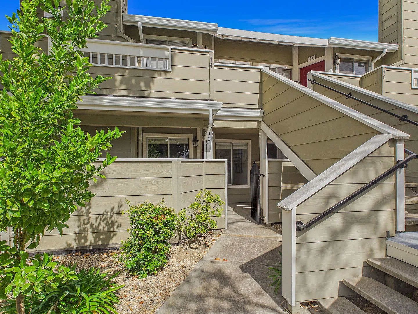 Modern & Fully Renovated Home in San Jose — Photo 2