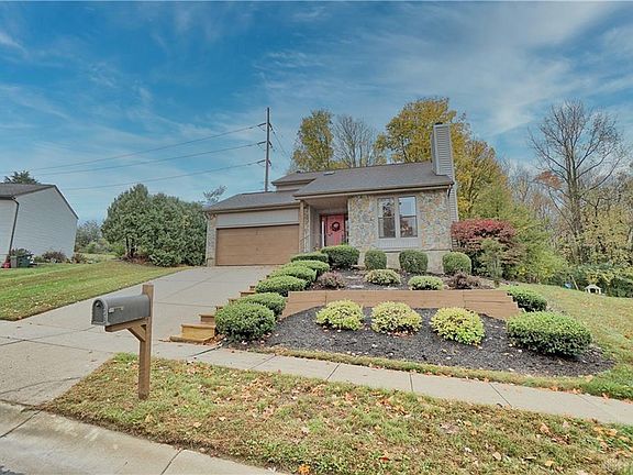 2nd image of 507 Queen Eleanor Ct
