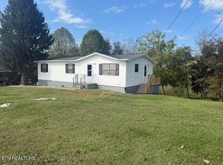 352 Thorngrove Pike, Kodak, TN 37764