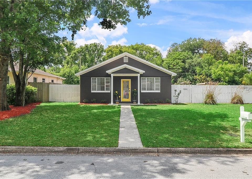1st image of 2428 Myrtle Ave