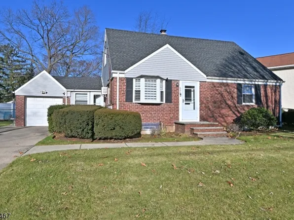 556 Duke Rd, New Milford Boro, NJ 07646
