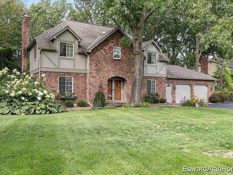 1st image of 6825 Woodbrook Dr SE