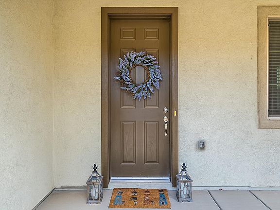 3rd image of 812 W Calle Ocarina