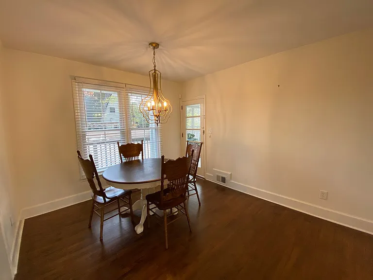264 E Vineland Rd — Photo 4