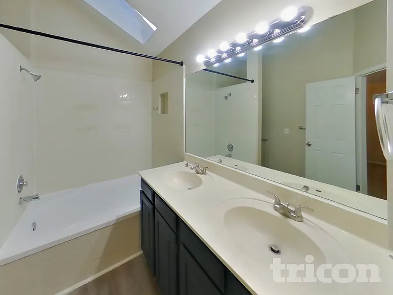 8234 Cooks Point — Photo 9
