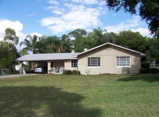 1416 Normandy Dr, Mount Dora, FL 32757