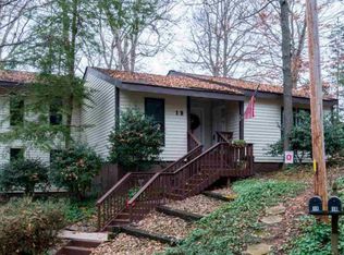 1 Hollywoods Ln #B, Simpsonville, SC 29681