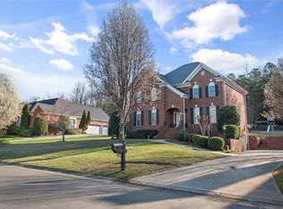 1849 Curraghmore Rd, Clemmons, NC 27012