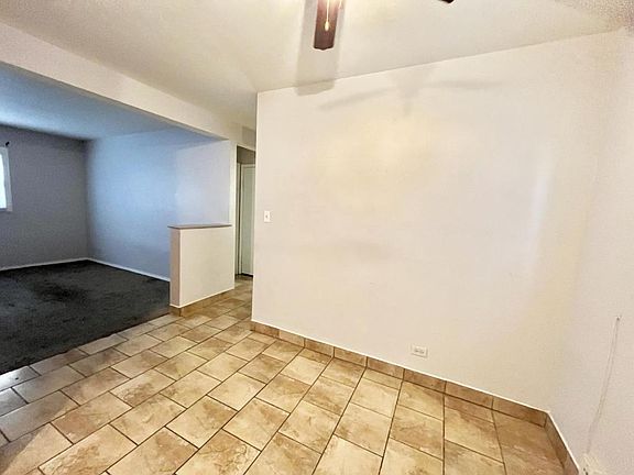 4th image of 2119 135th Pl APT 1