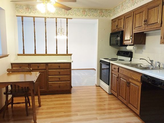 5th image of 17941 Alaska Ct #2
