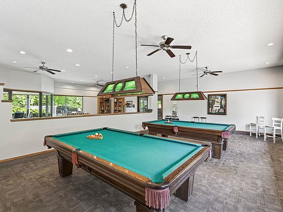 4th image of 6901 W 84th St APT 206