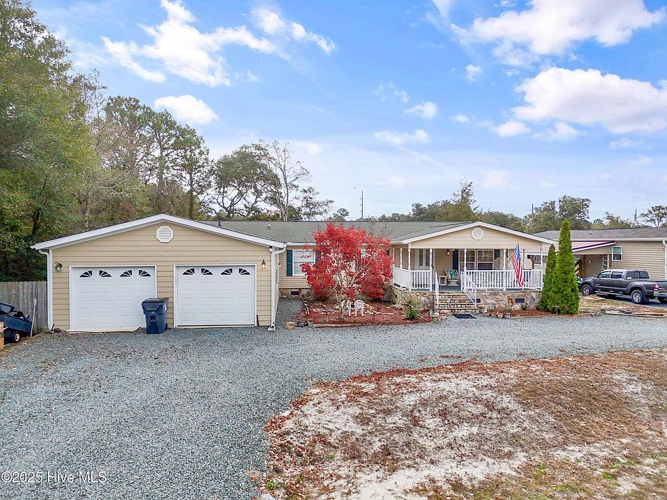1st image of 1053 Belhaven Drive SW