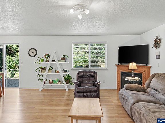 5th image of 8768 Box Elder St