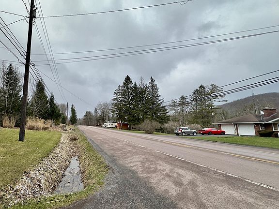 2nd image of 19070 Garrett Hwy