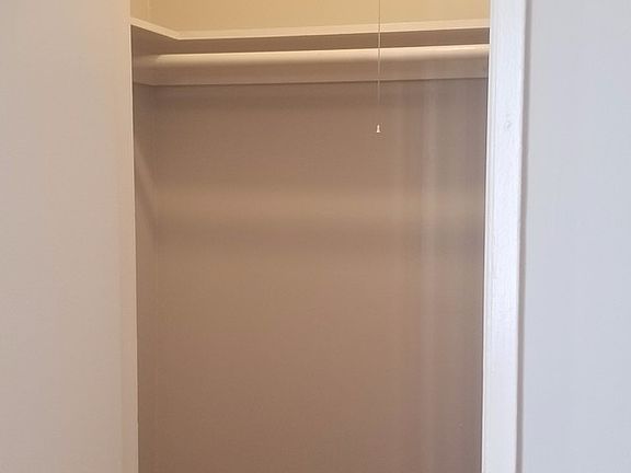 5th image of 11311 Hatteras St #113116