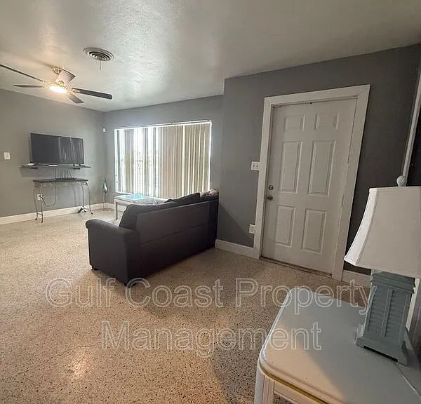 27257 San Marino Dr — Photo 5