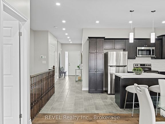 5th image of 7138 E Parsa St #7