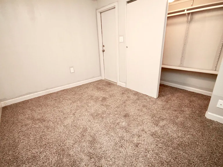 2801 W Logan Blvd #G — Photo 20