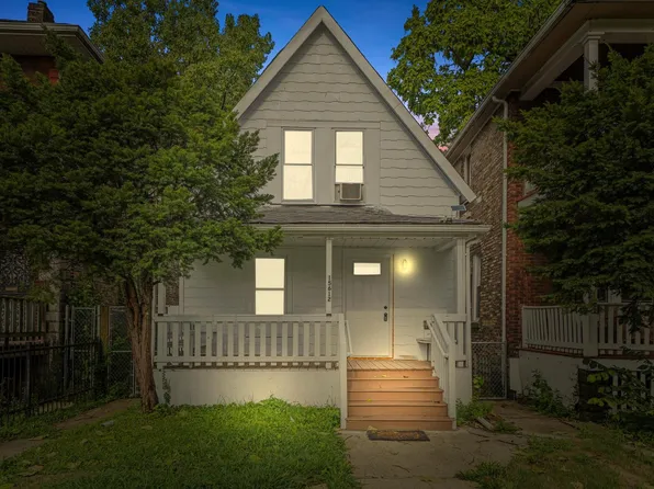 15612 Loomis Ave, Harvey, IL 60426