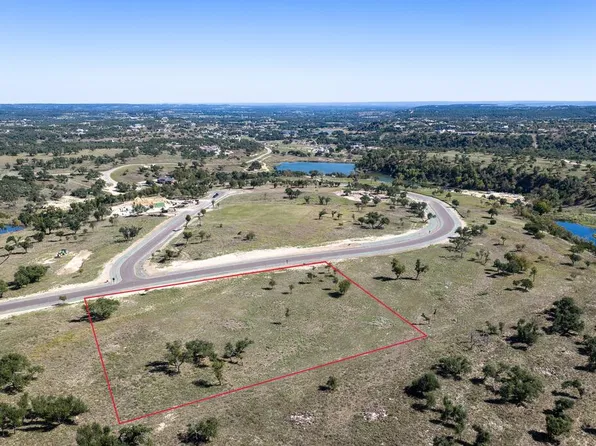 716 Hagee Dr, Fredericksburg, TX 78624