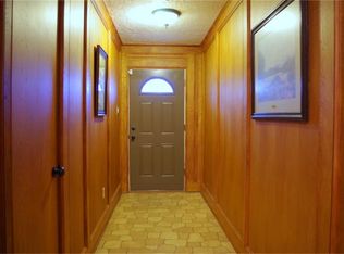 12740 Lake Conroe Hills Dr, Willis, TX 77318