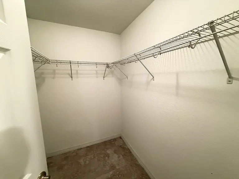 8266 SE 161st Pl — Photo 15