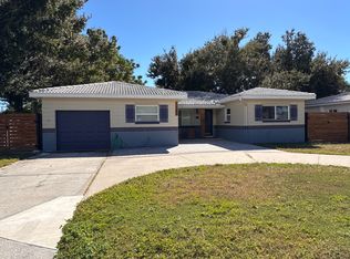 5826 20th Ave S, Gulfport, FL 33707