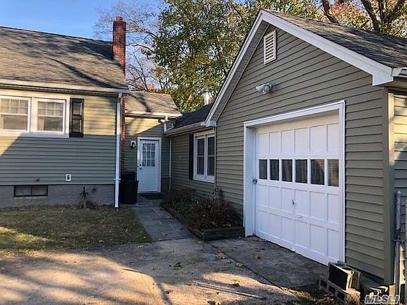 2nd image of 12 Henry Ave