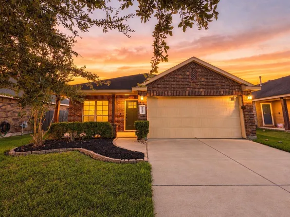 2913 Landing Edge Ln, Dickinson, TX 77539