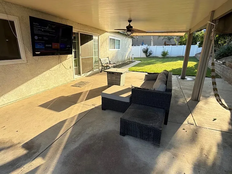 2509 Canterbury Trl — Photo 15